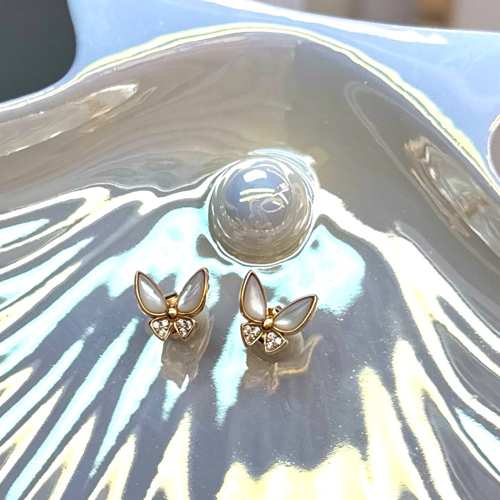 EMP4 Handmade White Mother of Pearl Butterfly Dainty Earrings 18K Rose Gold S925
